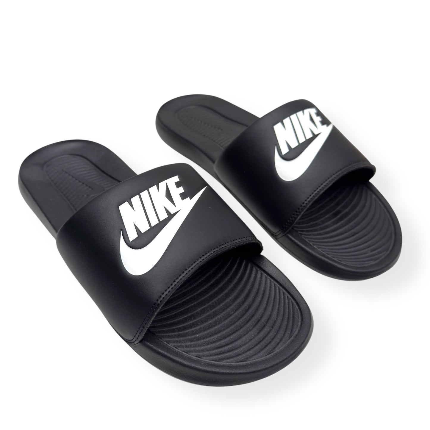NIKE VICTORI ONE SLIDES BLACK / WHITE UK11 | UK 11, Black