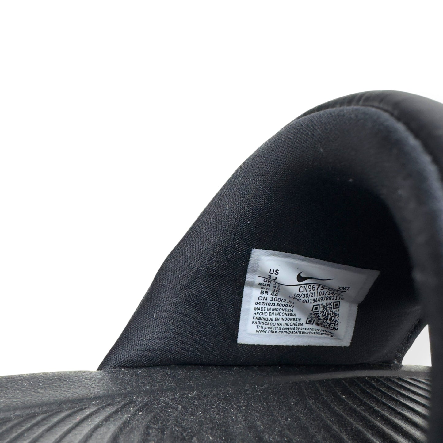 NIKE VICTORI ONE SLIDES BLACK / WHITE UK11 | UK 11, Black