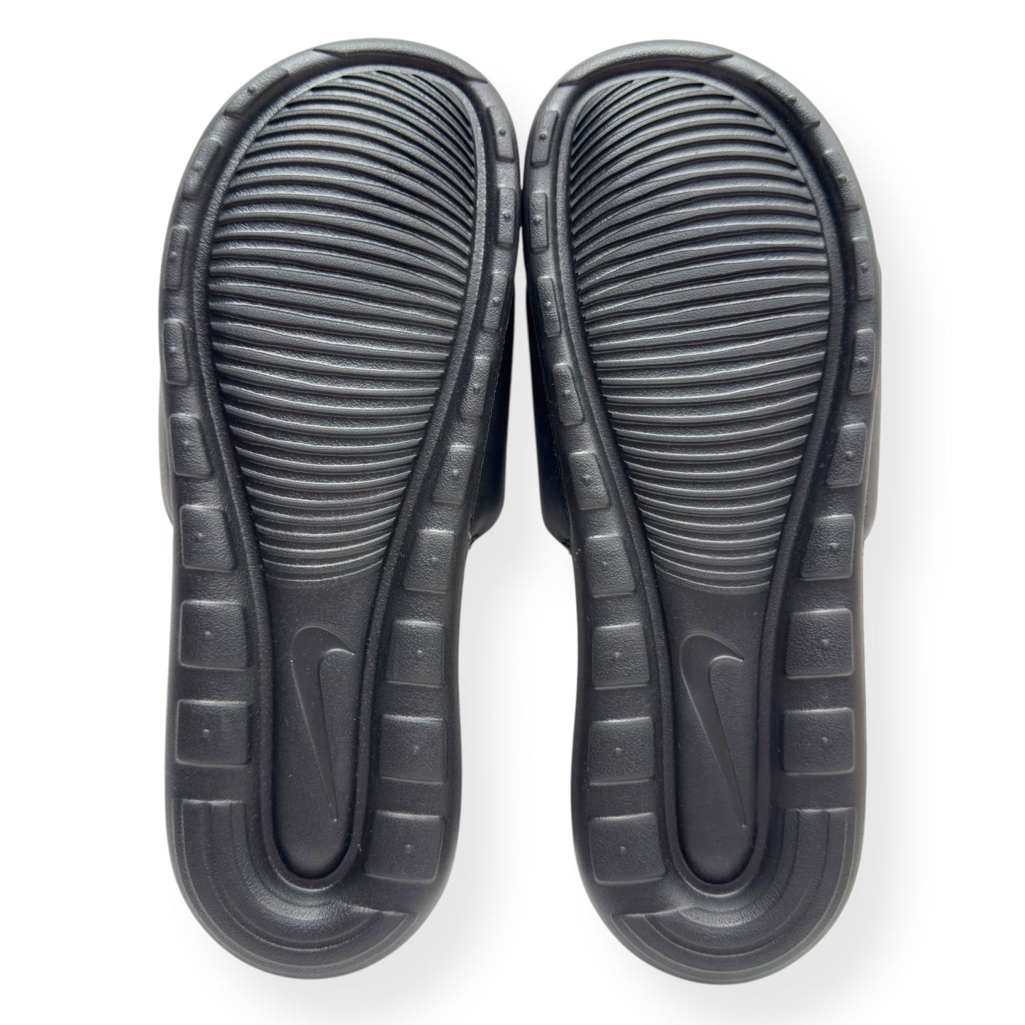 NIKE VICTORI ONE SLIDES BLACK / WHITE UK11 | UK 11, Black