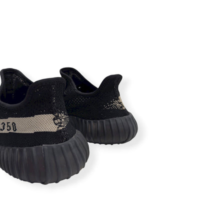 YEEZY BOOST 350 V2 SNEAKER CORE UK5 | UK 5, Black/White
