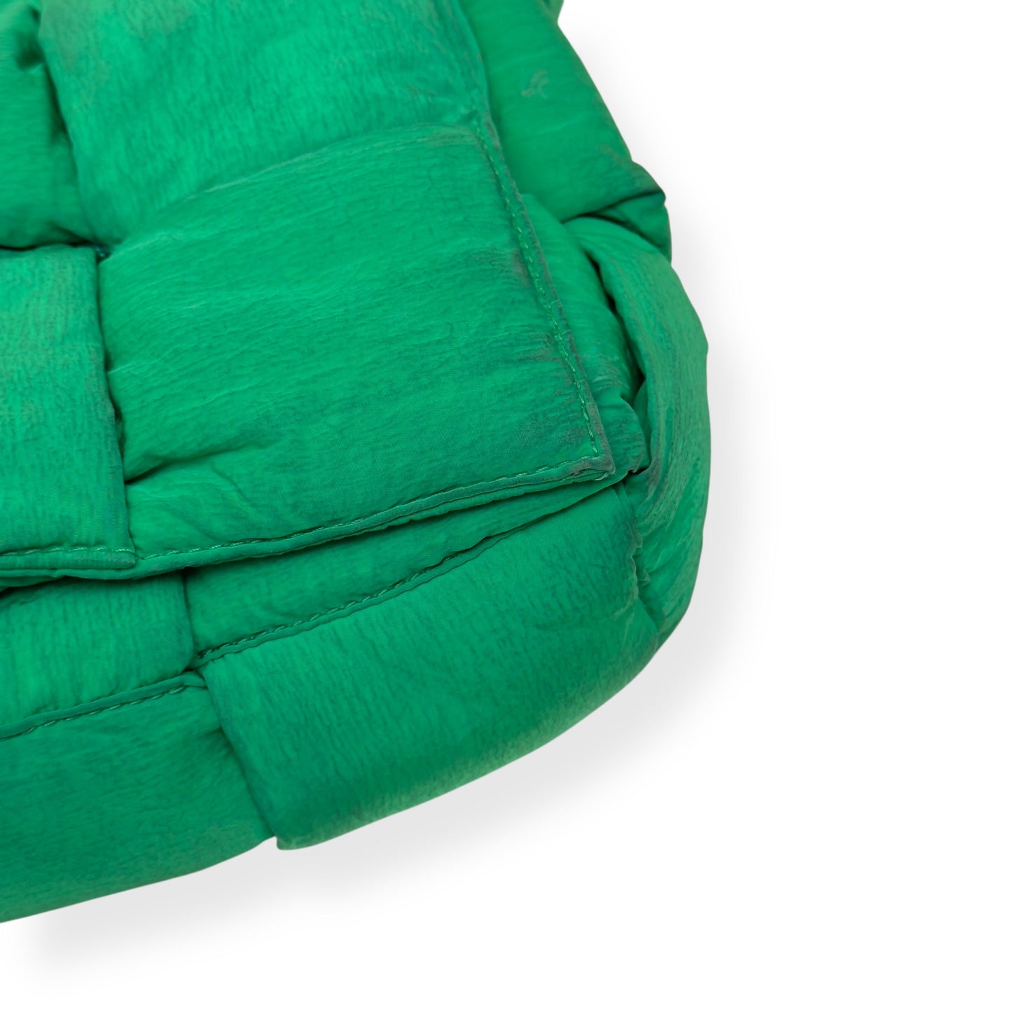 BOTTEGA VENETA PADDED CASSETTE BAG GREEN S | O/S, Green