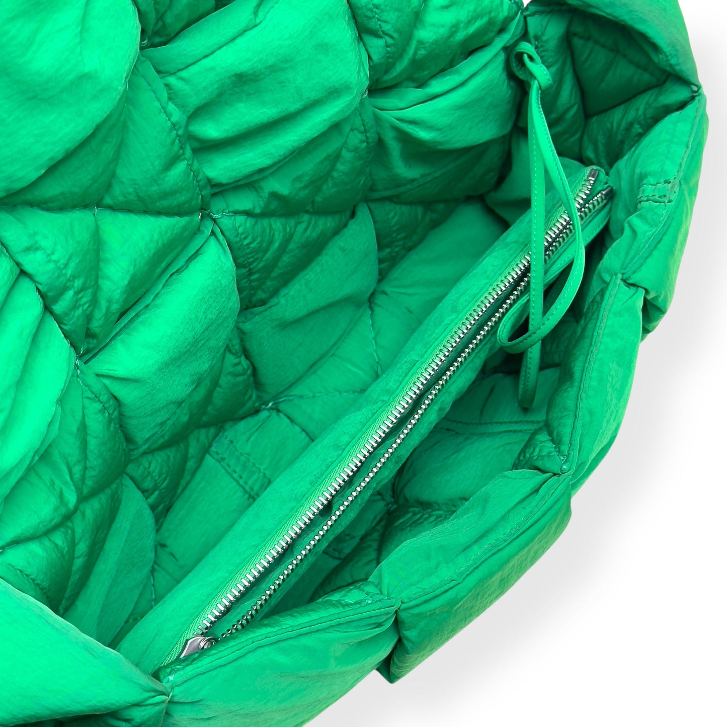 BOTTEGA VENETA PADDED CASSETTE BAG GREEN S | O/S, Green