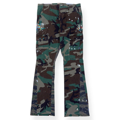 GALLERY DEPT. LA FLARE PAINTED CARGO TROUSERS CAMO W34” | Large, Camo
