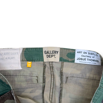 GALLERY DEPT. LA FLARE PAINTED CARGO TROUSERS CAMO W34” | Large, Camo