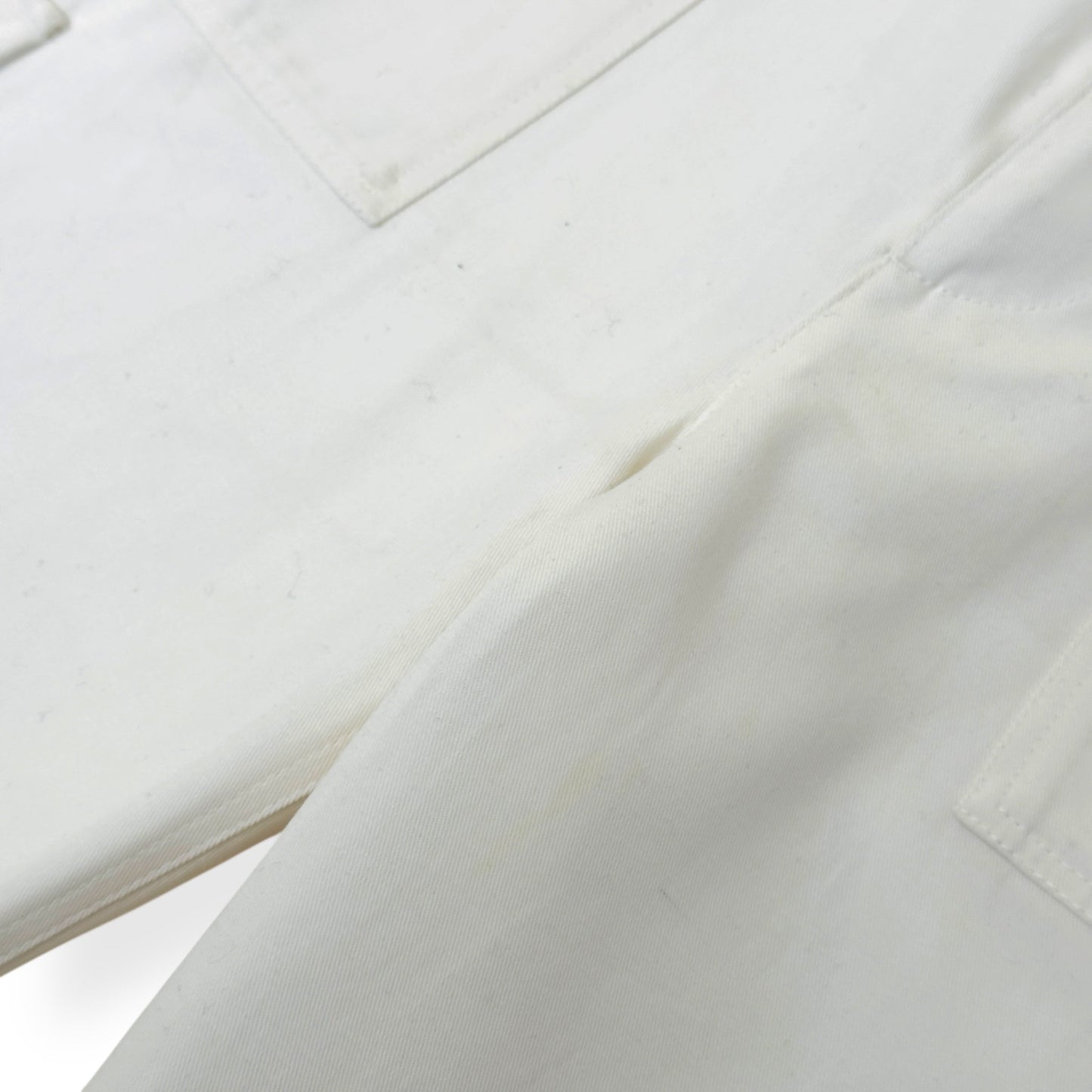 LOUIS VUITTON SOFT CARGO SHORTS LUXURY WHITE 44 / L | Large, White