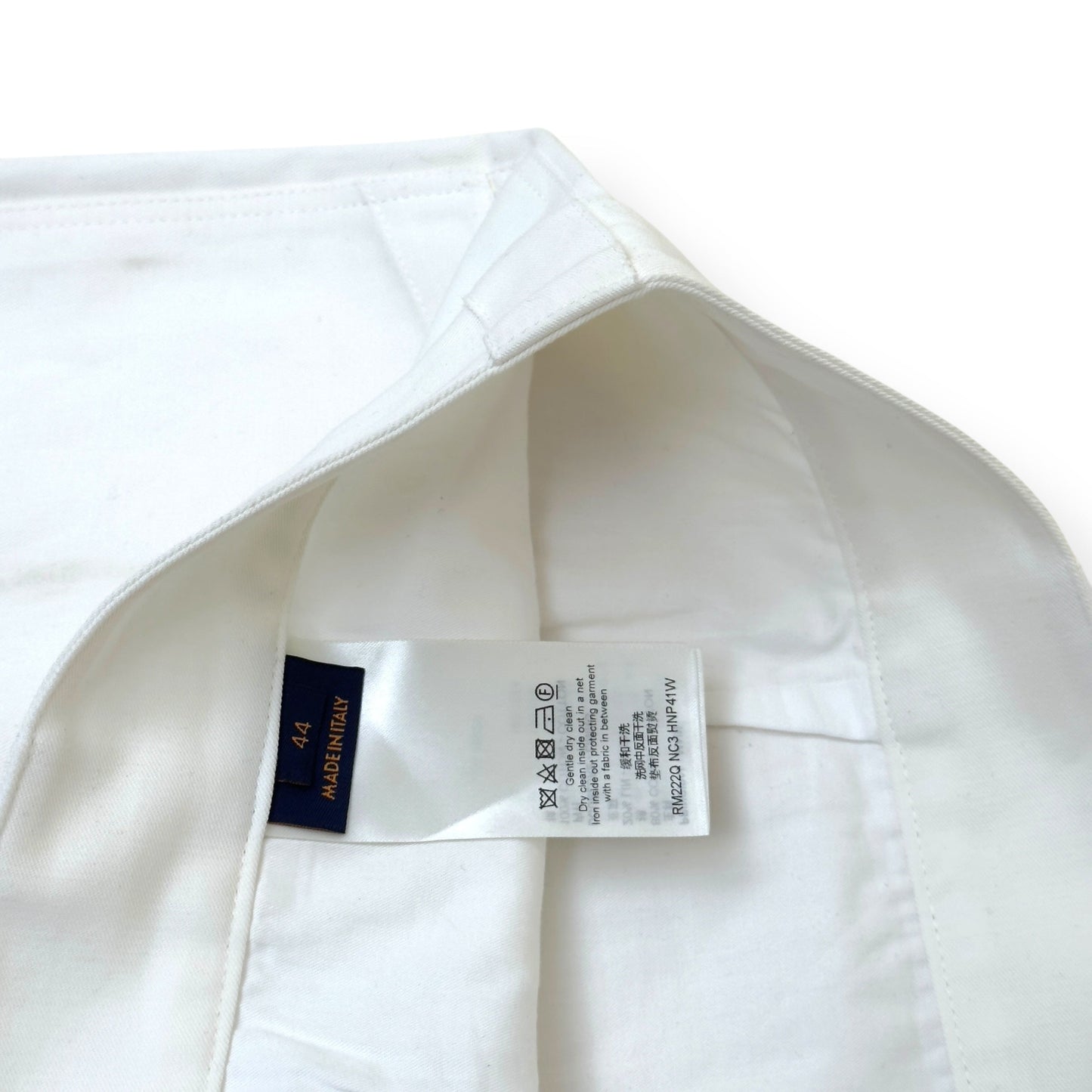 LOUIS VUITTON SOFT CARGO SHORTS LUXURY WHITE 44 / L | Large, White