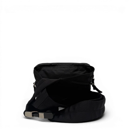https://cdn.shopify.com/s/files/1/0564/9376/8855/files/Prada_Bauchtasche___Gurteltasche_aus_Nylon_schwarz_vintage7766.webp?v=1780487354