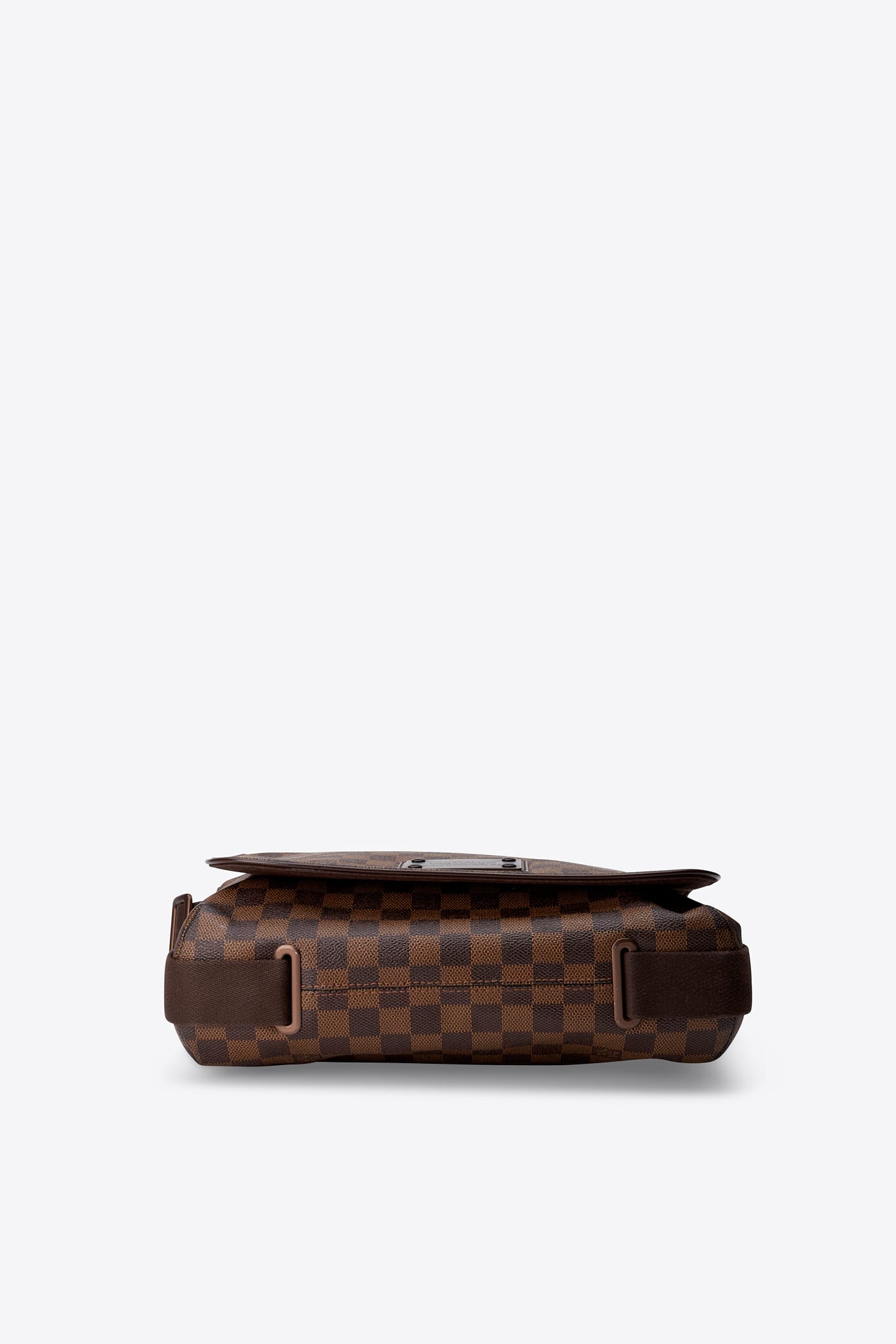 https://cdn.shopify.com/s/files/1/0669/5324/9061/files/SHE44-05.jpg?v=1779437058
