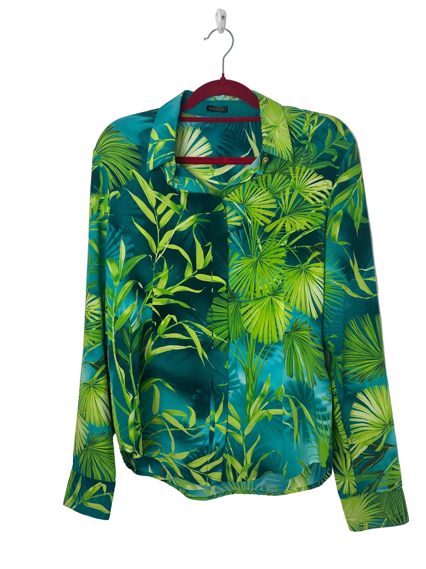 https://cdn.shopify.com/s/files/1/0900/2729/5066/files/Versace_Jungle_Print_Shirt_Hanger.jpg?v=1769704172