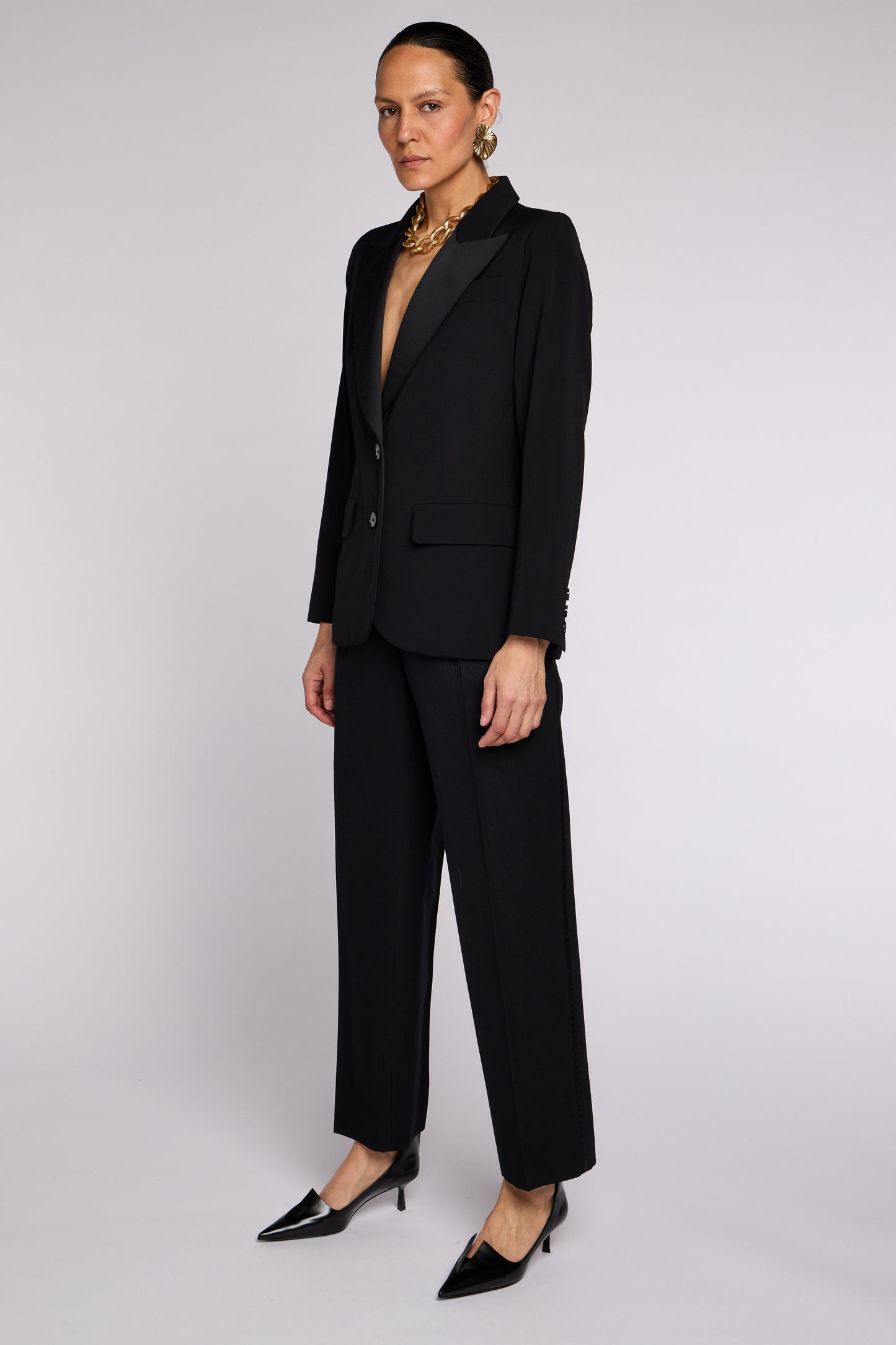 https://images.squarespace-cdn.com/content/v1/647deca2e9dd1d6177bd43cb/97b082d8-70fb-49e0-a71e-e687f2ef810e/YSL80SCLASTUX_+2-2.jpg