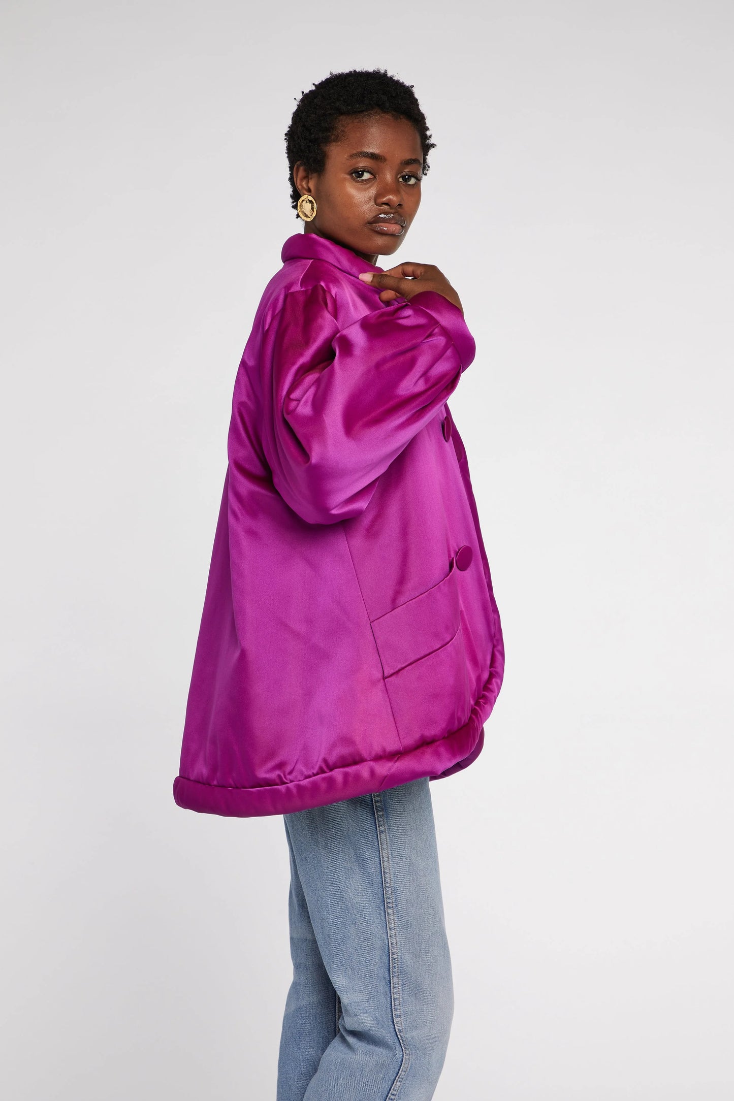 https://images.squarespace-cdn.com/content/v1/647deca2e9dd1d6177bd43cb/f898cbb3-e353-42d4-bd24-4ec4d739f48b/YSL+Fuchsia+COAT_+15-2.jpg
