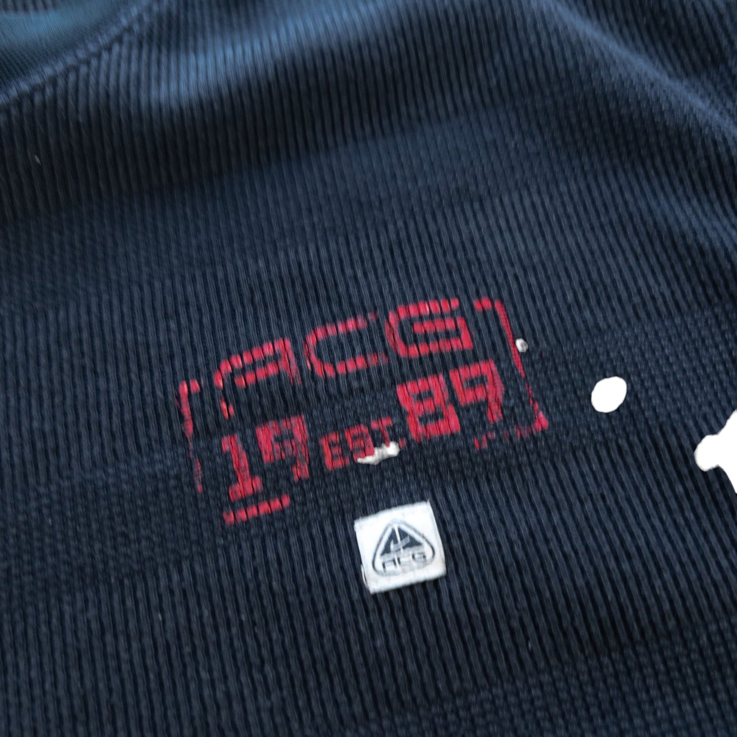 Vintage Nike ACG Ribbed T Shirt Size L