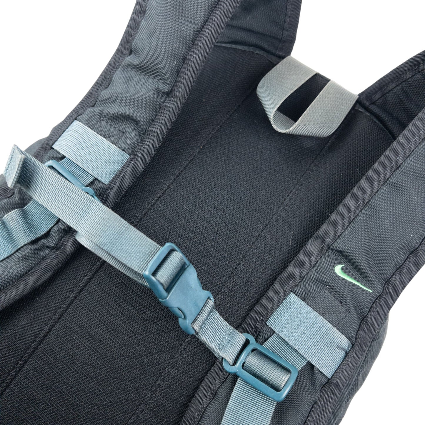 Vintage 2000s Nike ACG Karst 40 Backpack | O/S, Multicoloured