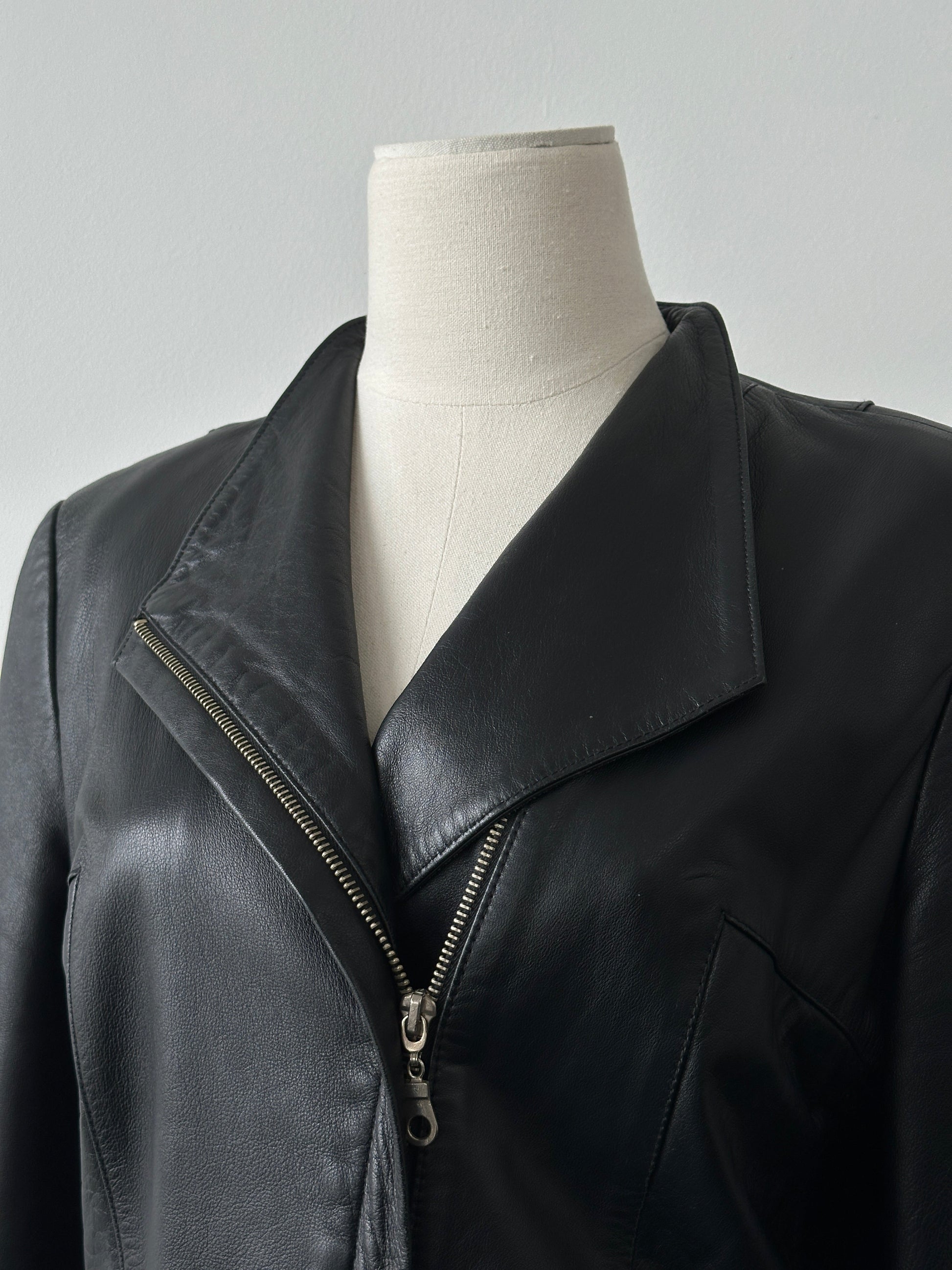 Vintage 1990s Asymmetric Fitted Leather Jacket - M