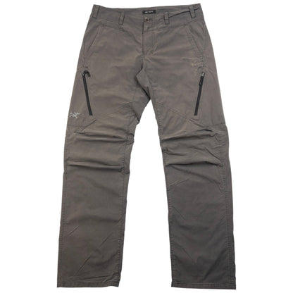 Vintage Arcteryx Trousers Size W32 | W32, Grey