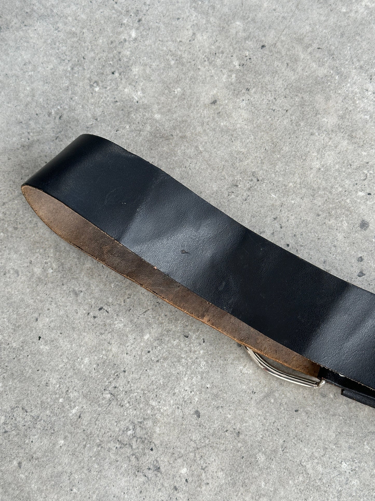 French Vintage 1990s Leather Chunky Belt - W23-28