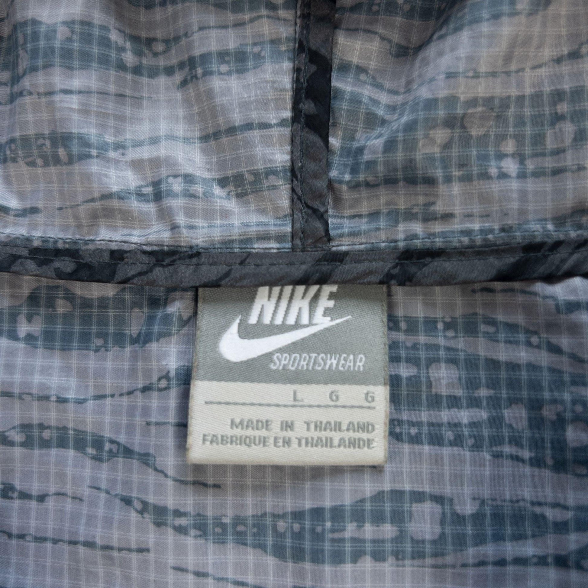 Vintage Nike Lightweight Pattern Jacket Size M - Known Source