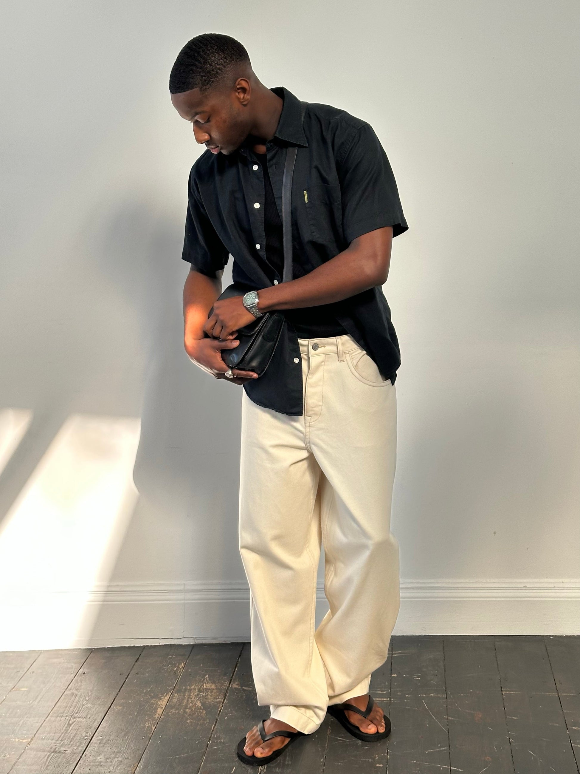 Armani Jeans 1990s pure cotton short sleeve shirt in white, casual fit, featuring a classic collar and button front.