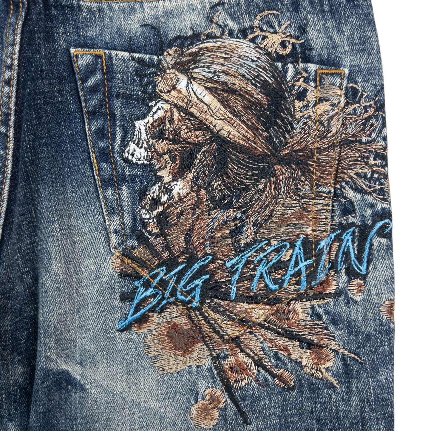Vintage Big Train Embroidered Pirate Skull Japanese Denim Jeans Size W30