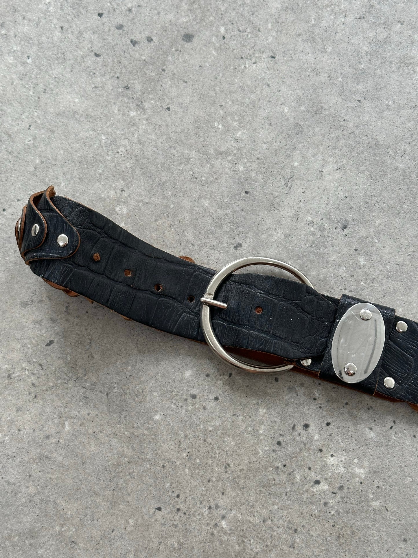 French Vintage 1990s Leather Belt - W28-33