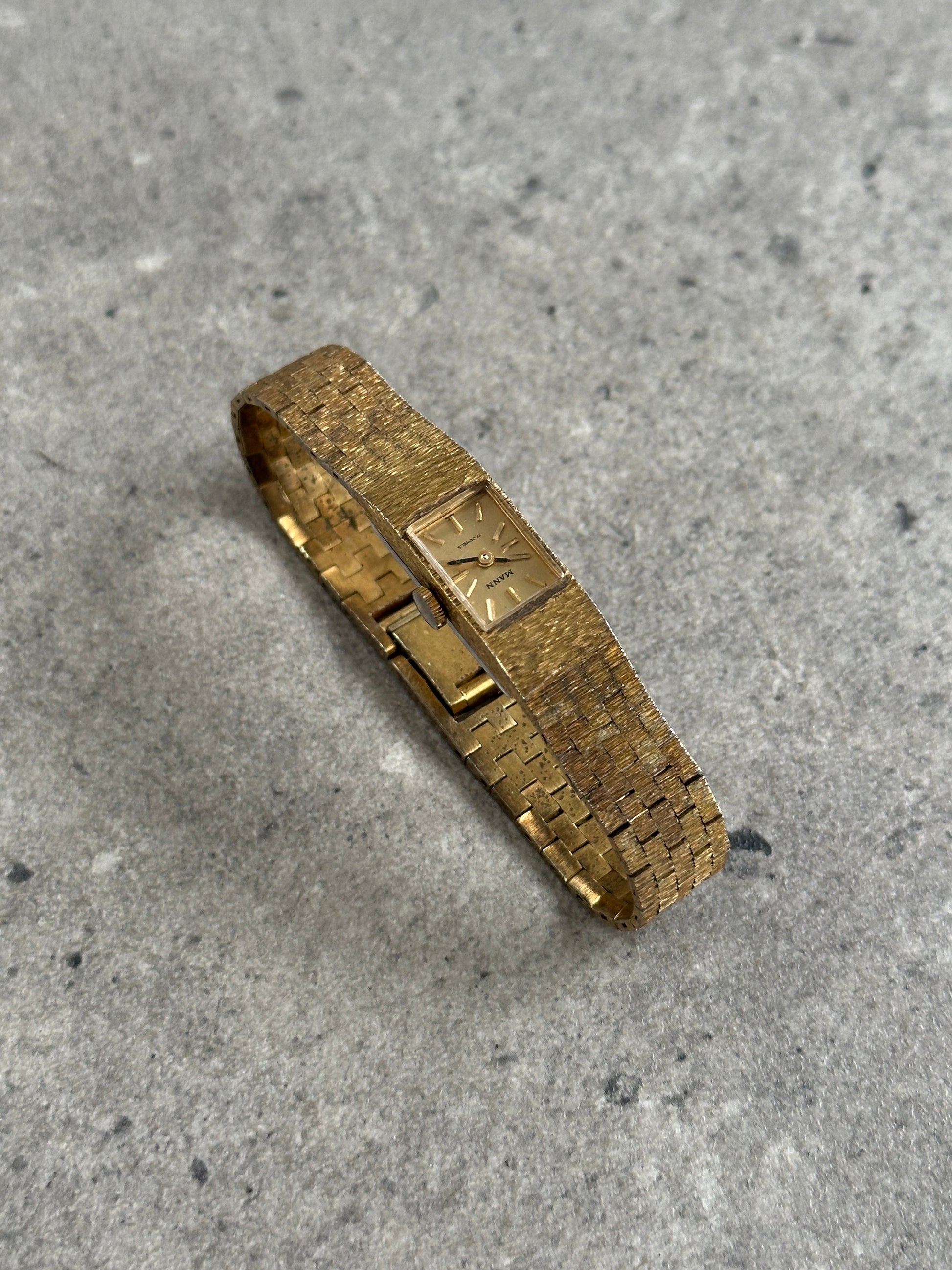 Mann 1970s Swiss 17 Jewel Mechanical Bracelet Watch