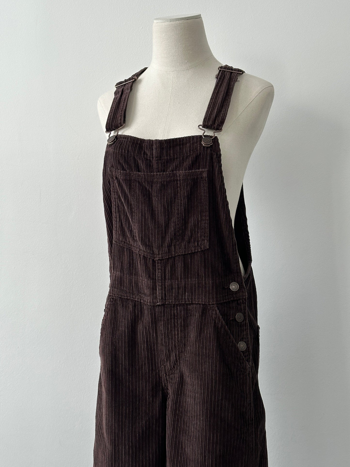 Levi's Premium Corduroy Wide Leg Dungarees - M