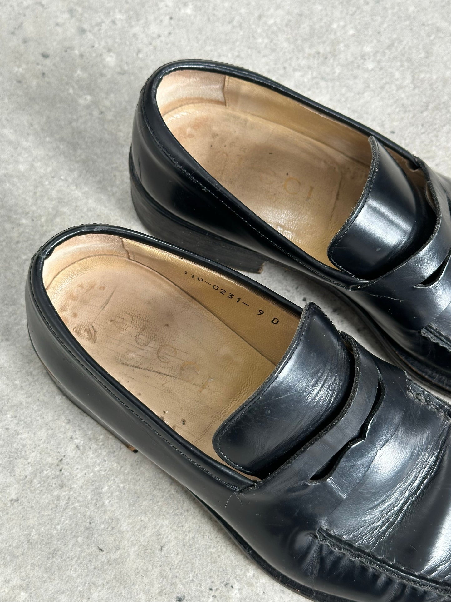 Gucci 2000s Leather Square Toe Loafers - UK 9