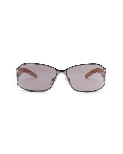 https://cdn.shopify.com/s/files/1/0818/5459/5398/files/alviero-martini-sunglasses-334848.jpg?v=1742669736