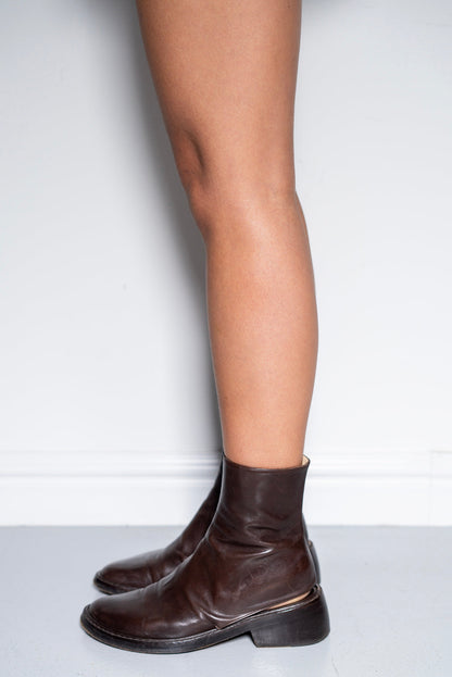 ANN DEMEULEMEESTER 1996 BOOTS (EU 37)