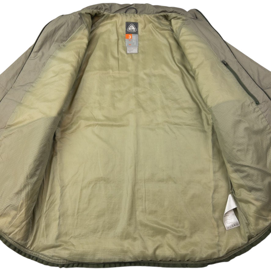 Vintage Nike ACG Lightweight Padded Zip Up Jacket Size L