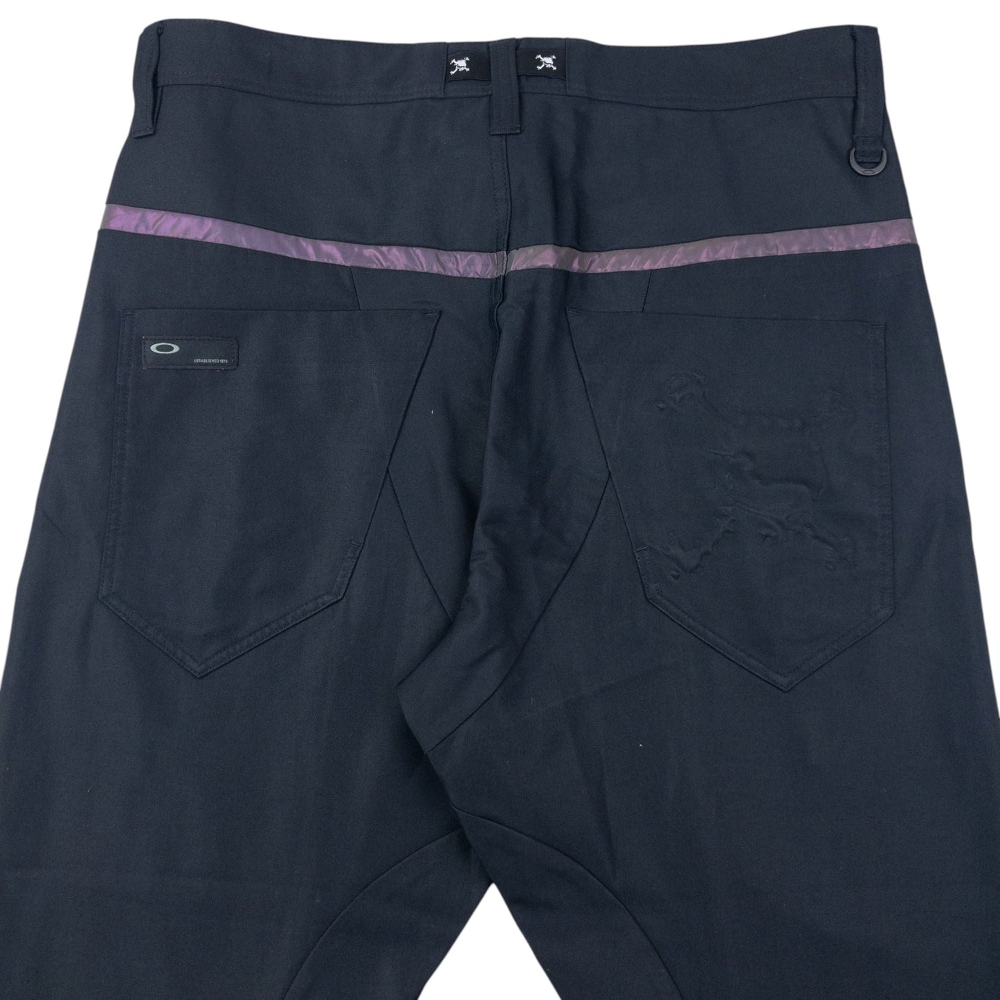 Vintage 2000s Oakley Cropped Trousers Size W32