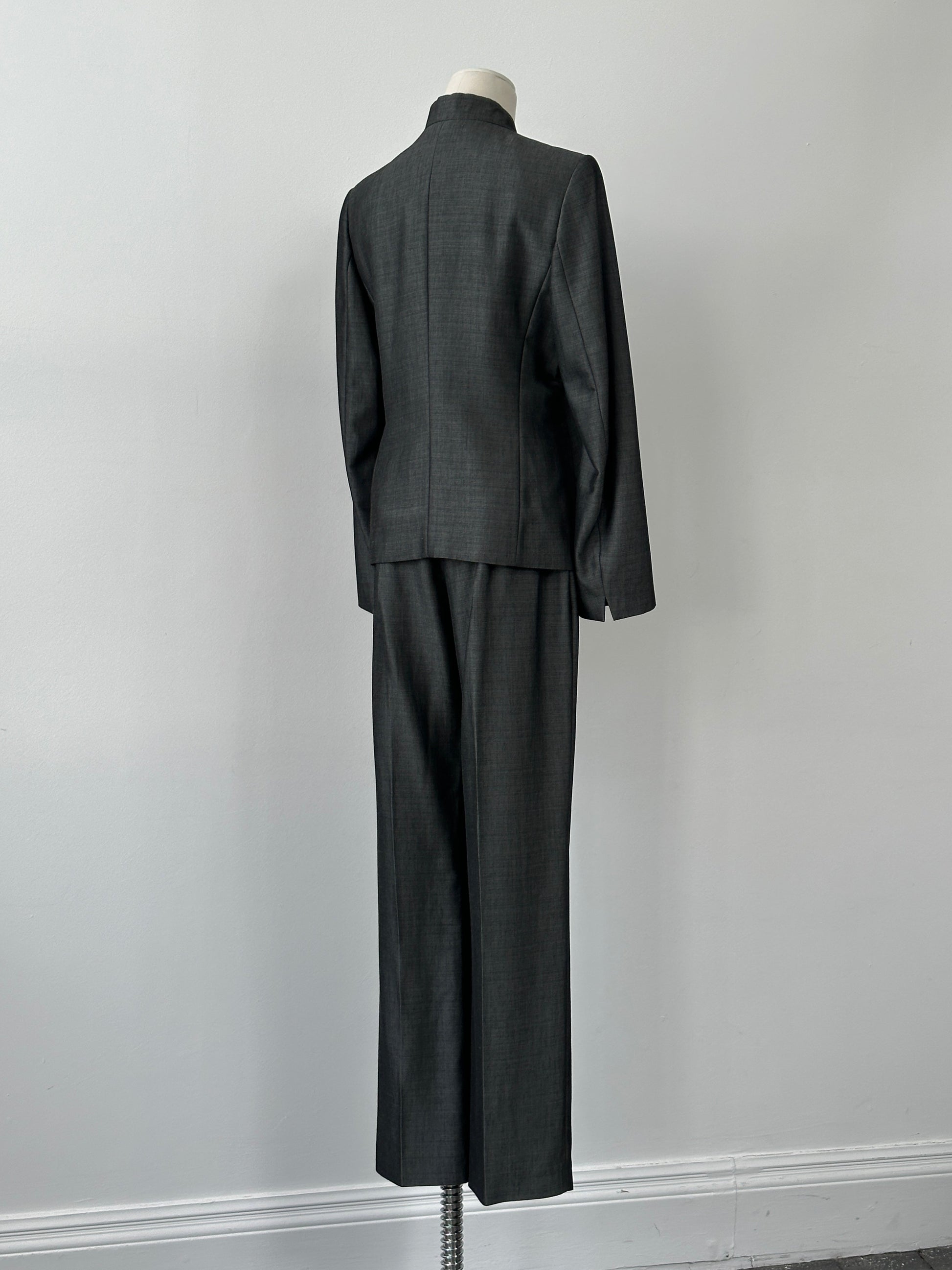 Iblues Italian Vintage 1990s High Neck Tailored Suit - M/W28
