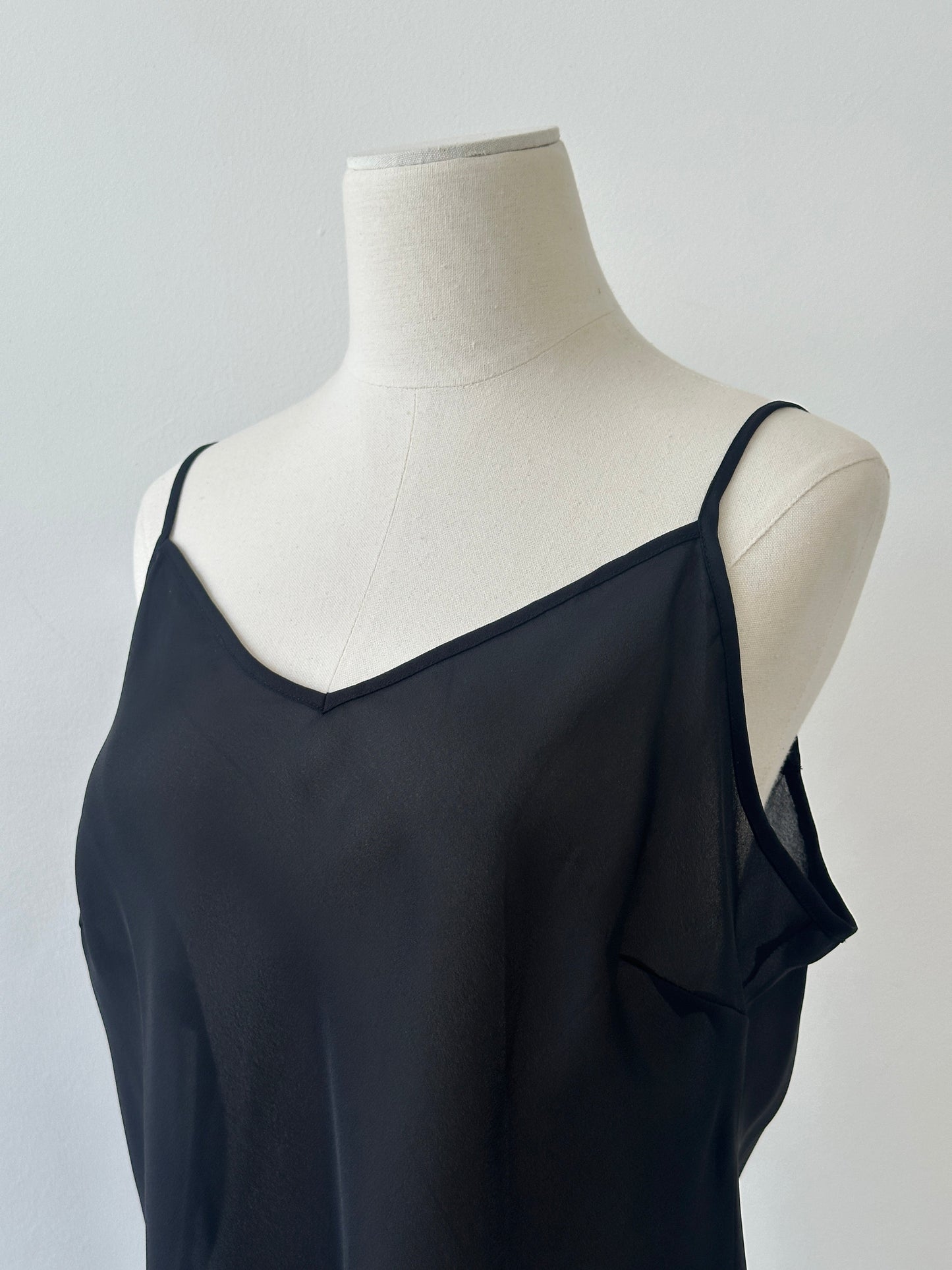 Vintage 2000s Sheer Sleeveless Cami Top - L