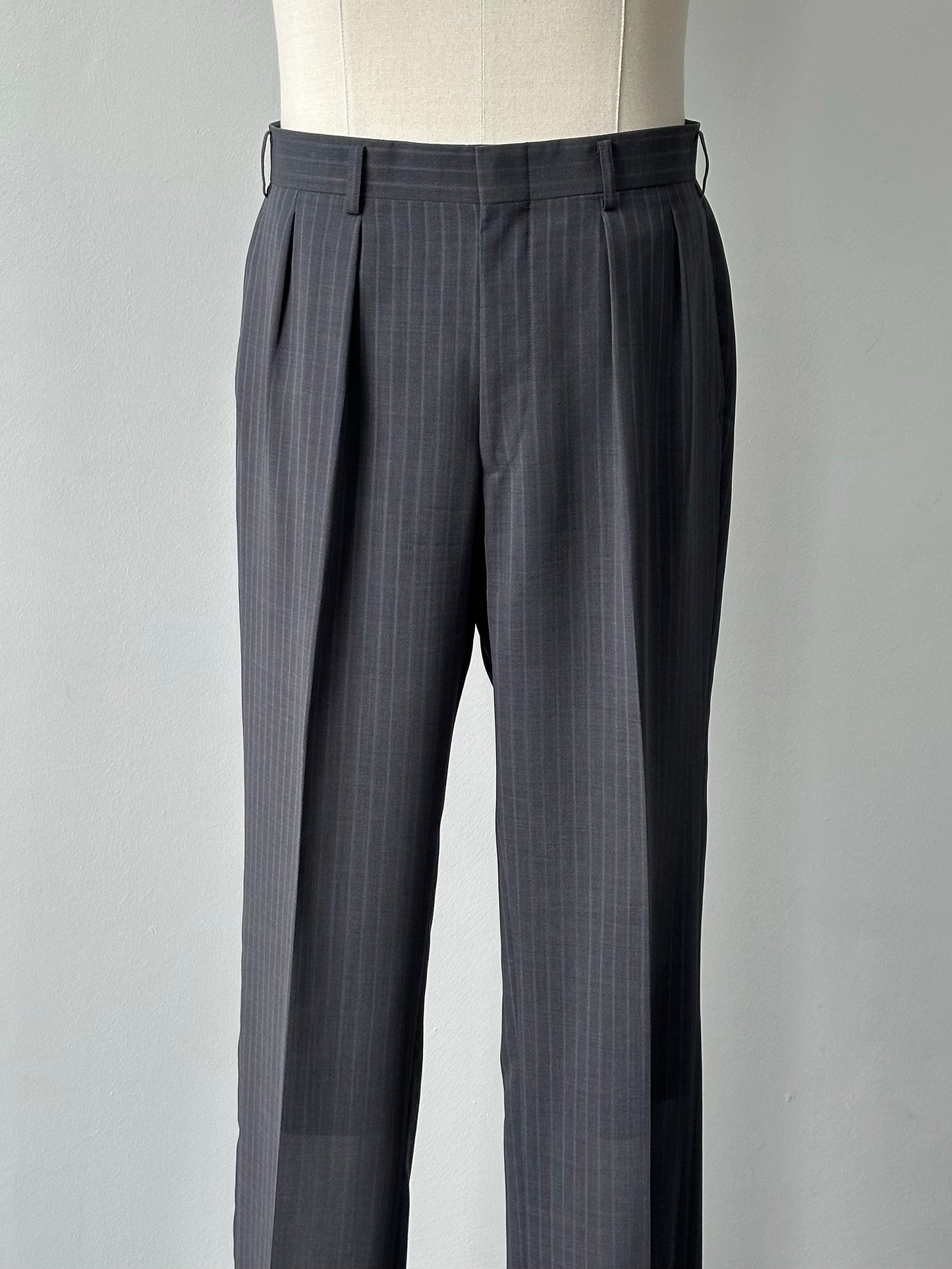 Burberry London 1990s Pure Wool Striped Suit - 40R/W32