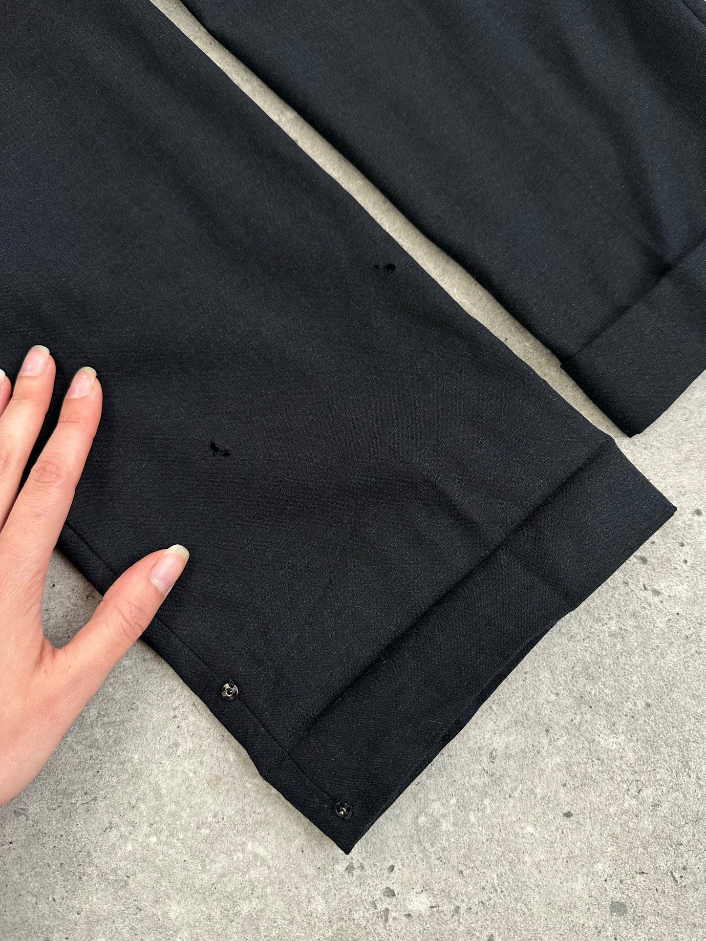 Japanese Vintage 2000s Pure Wool Straight Leg Trousers - W34