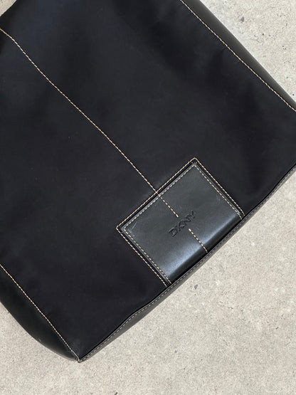 DKNY 2000s Contrast Stitch Shoulder Bag