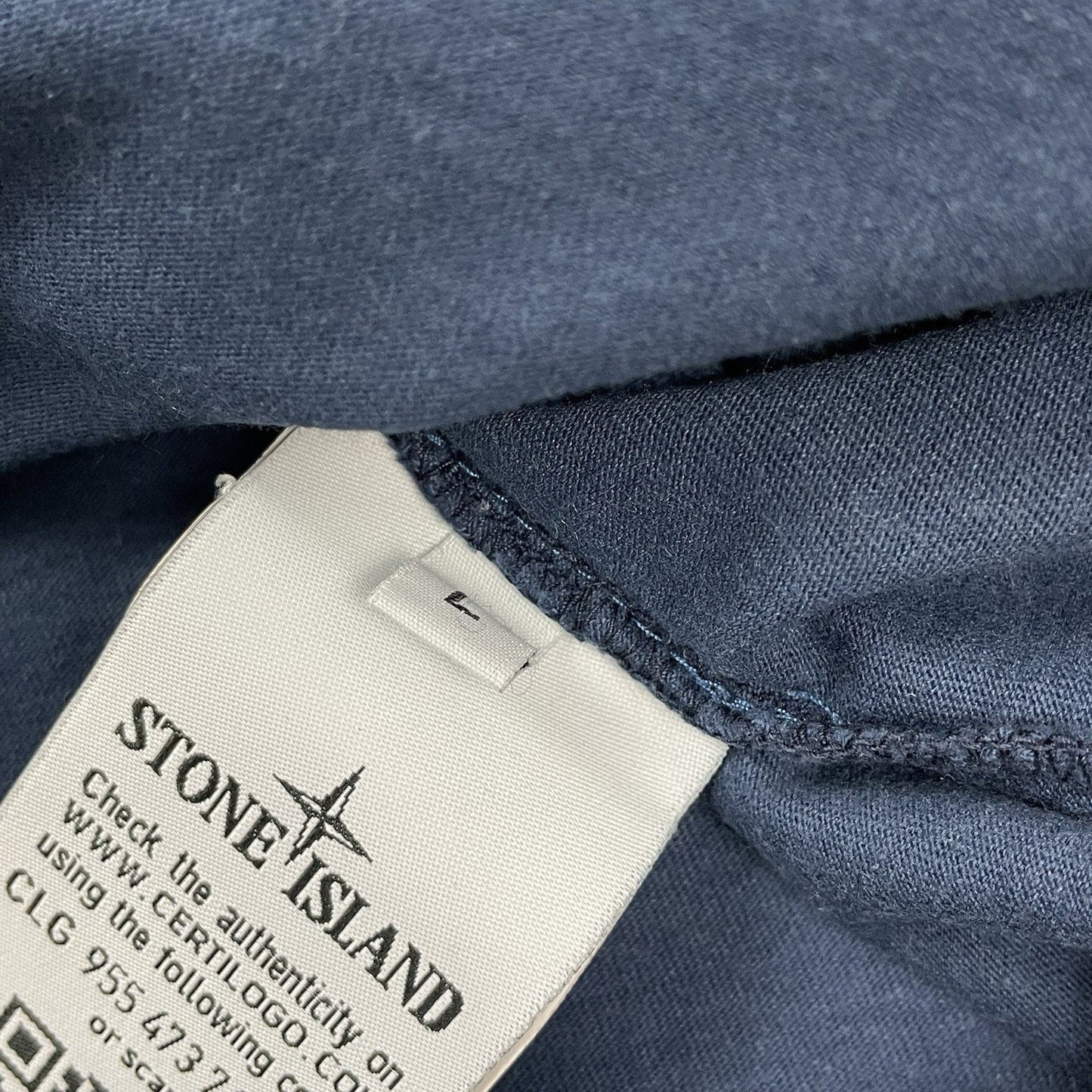 Stone Island Reflective Logo T Shirt, Size Large | Stone island, Blue