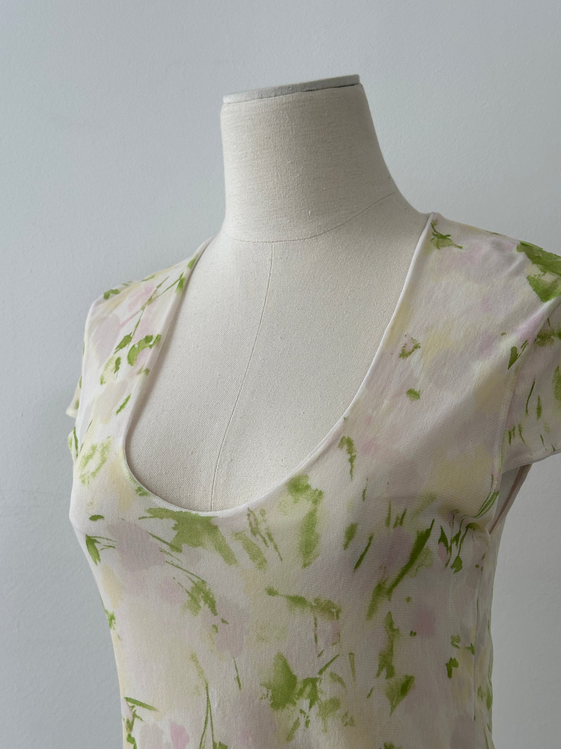 Italian Vintage 2000s Floral Fitted V Neck Top - M