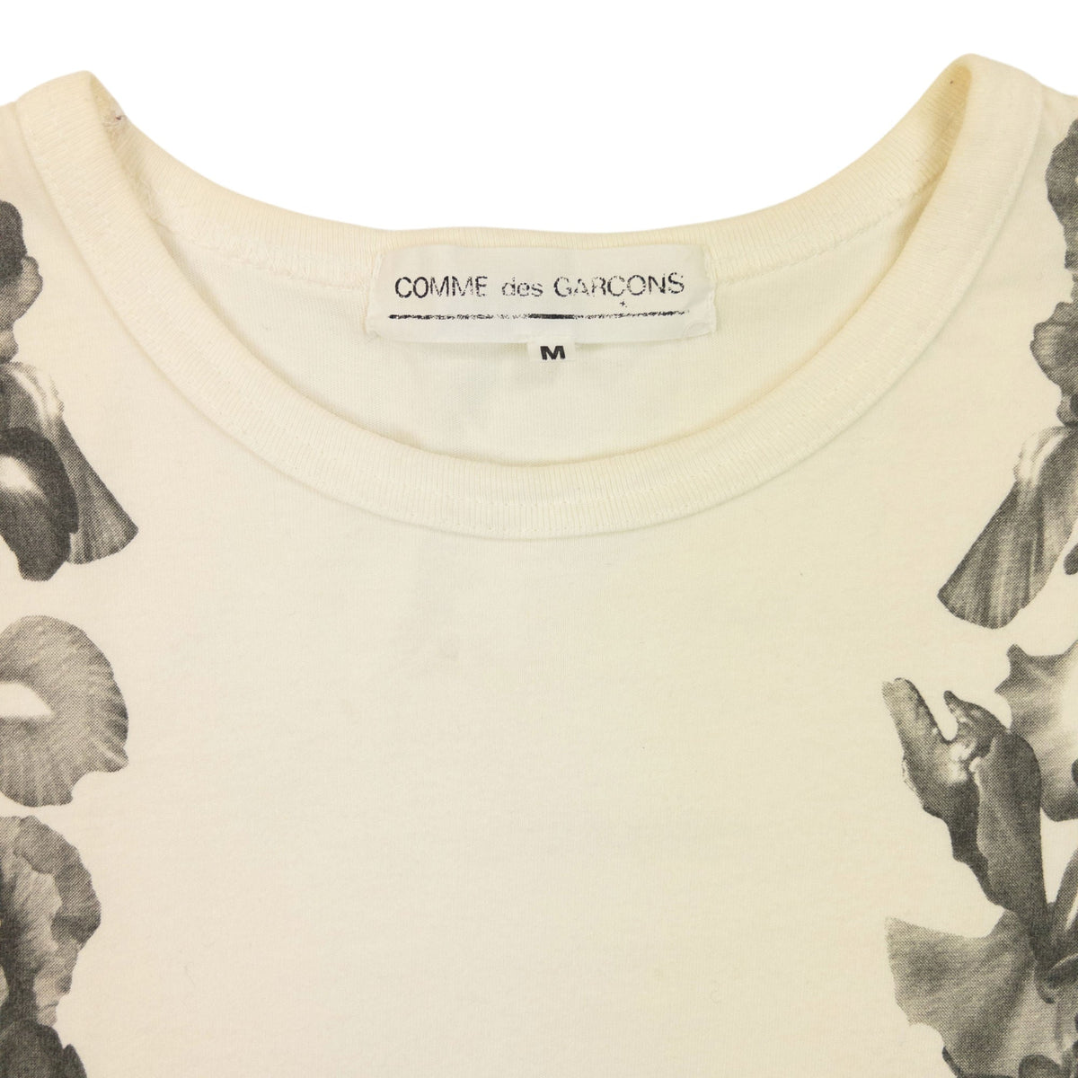 Vintage Comme Des Garçons Hawaiian Lei Graphic T Shirt Size S | Small, Grey