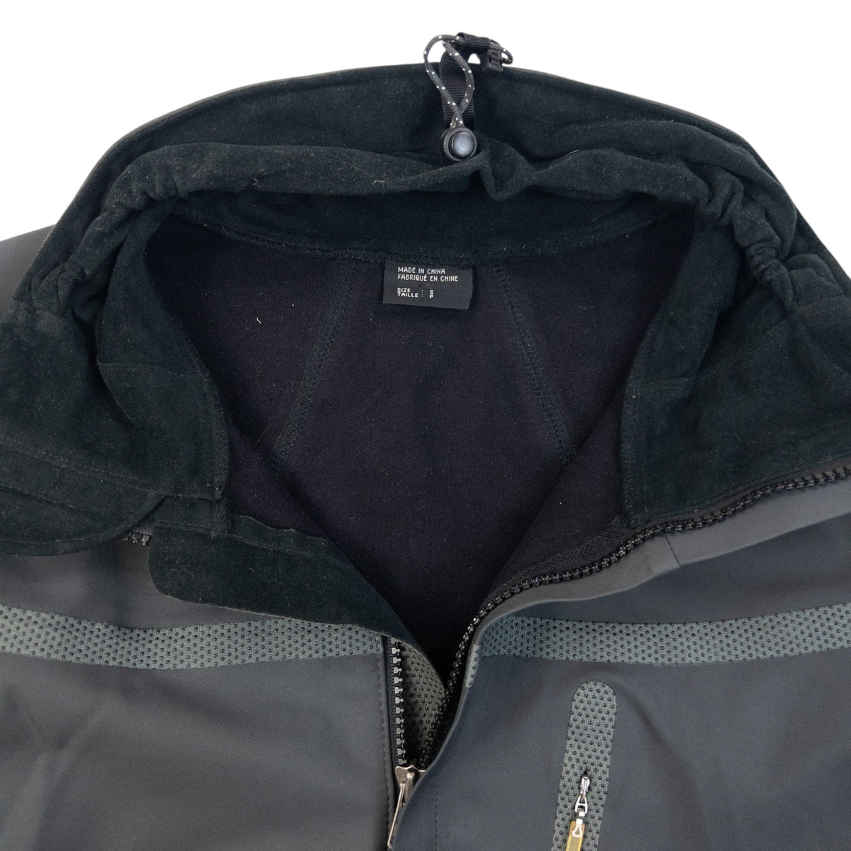 Vintage 2000s Mountain Hardwear Conduit Softshell Zip Up Jacket Size S | Small, Grey