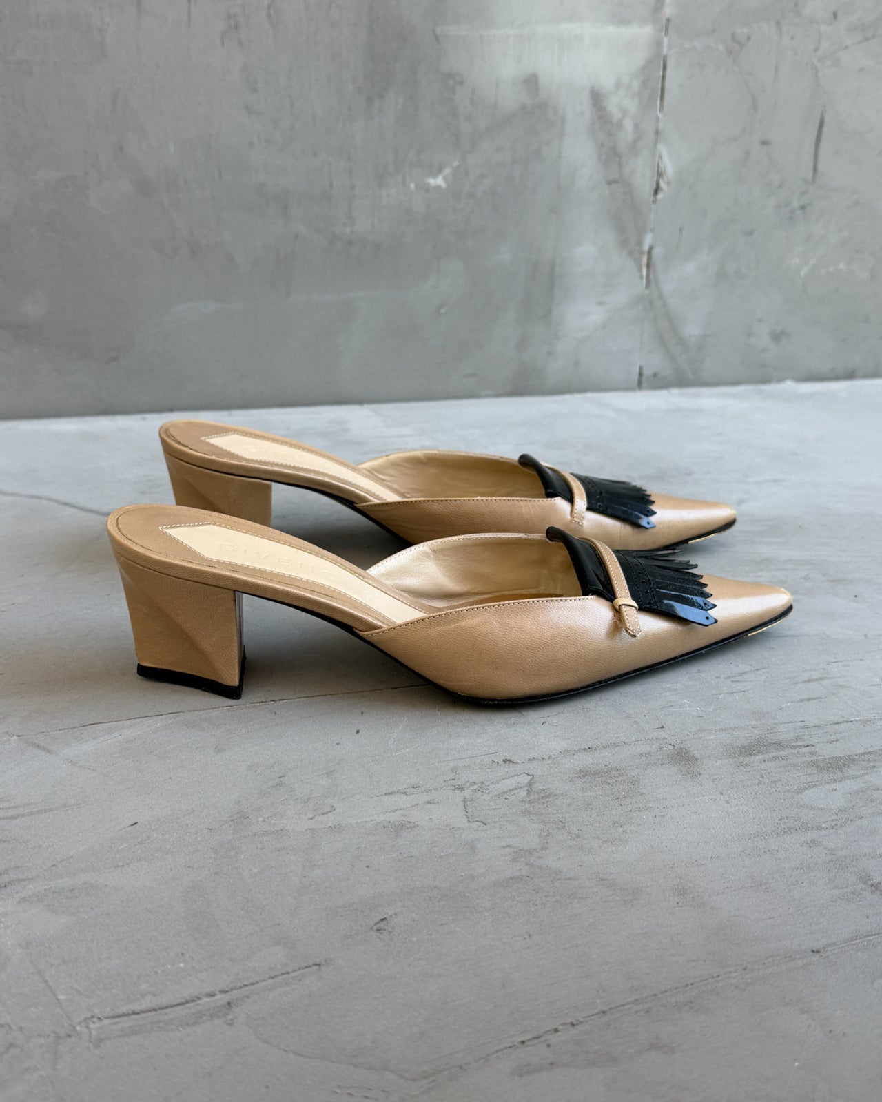 Givenchy Beige Leather Kitten Heel Mule – EU 37.5-on a concrete background