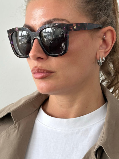 Gentle Monster Dreamer Hoff Oversized Square Logo Sunglasses