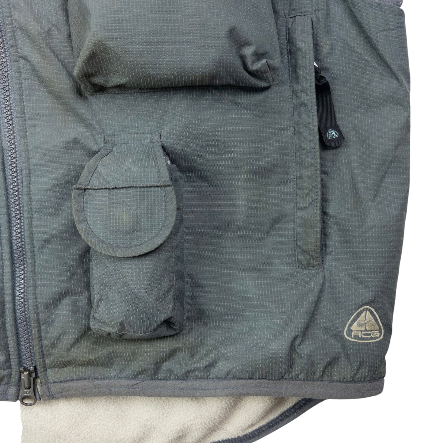 Vintage Nike ACG Fleece Lined Cargo Gilet Size M