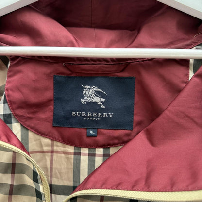 2000’s Burberry Nova Check Windbreaker Jacket (XL) | Extra Large, Beige