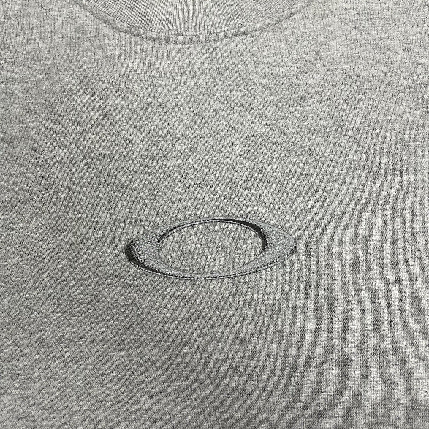 Vintage Oakley T-Shirt, Size Large | Oakley, Grey