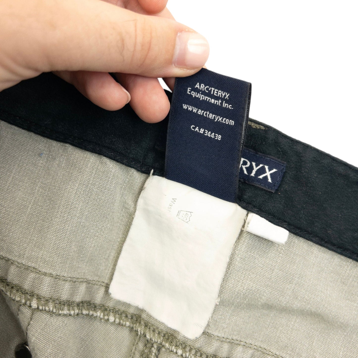 Vintage 2000s Arcteryx Trousers Size W34 | W34, Grey