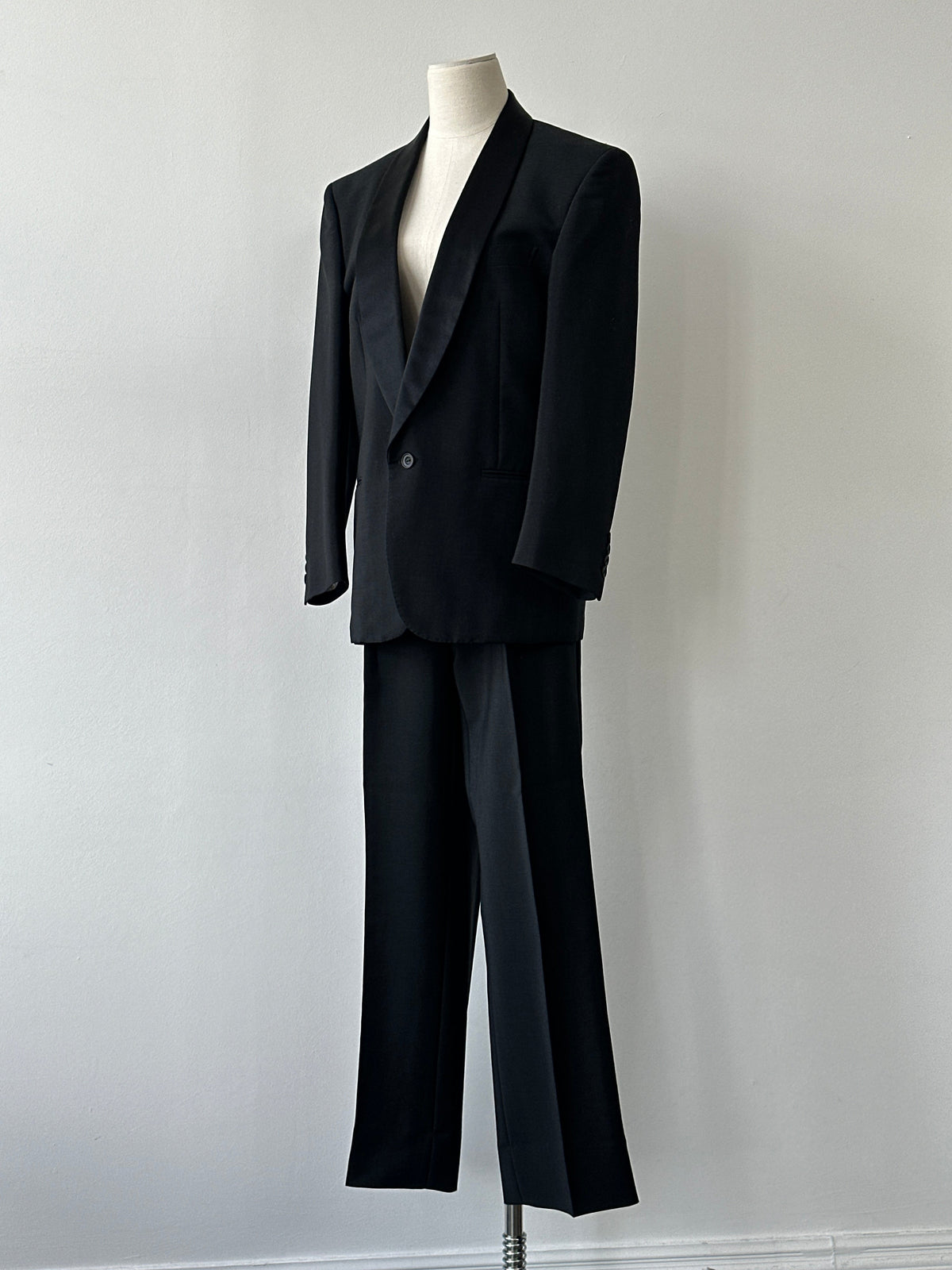 Christian Dior Monsieur 1990s Tuxedo Single Breasted Suit - 38S/W30
