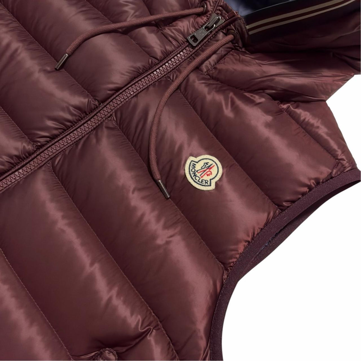 Moncler Down Amiens Gilet | Medium, Burgundy