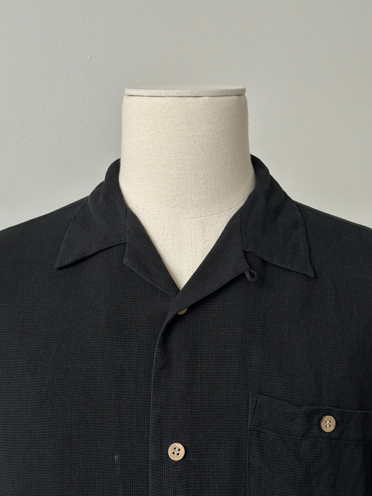 Vintage 1990s Pure Silk Short Sleeve Shirt - L