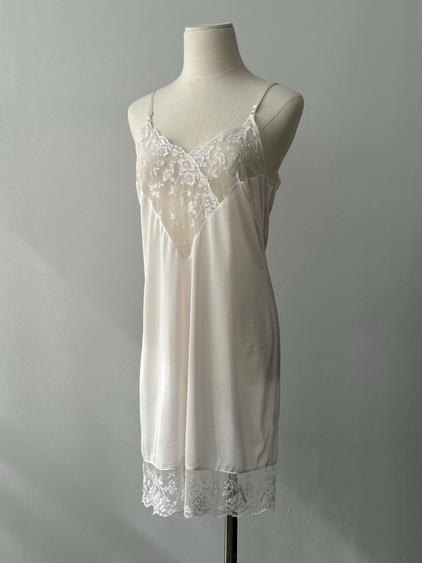 Vintage 1990s V Neck Lace Slip Dress - S-M